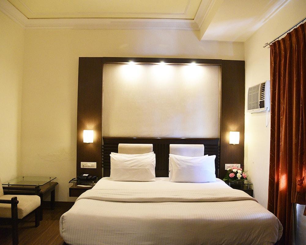 Hotel Shiva Residency Dehradun Exterior foto