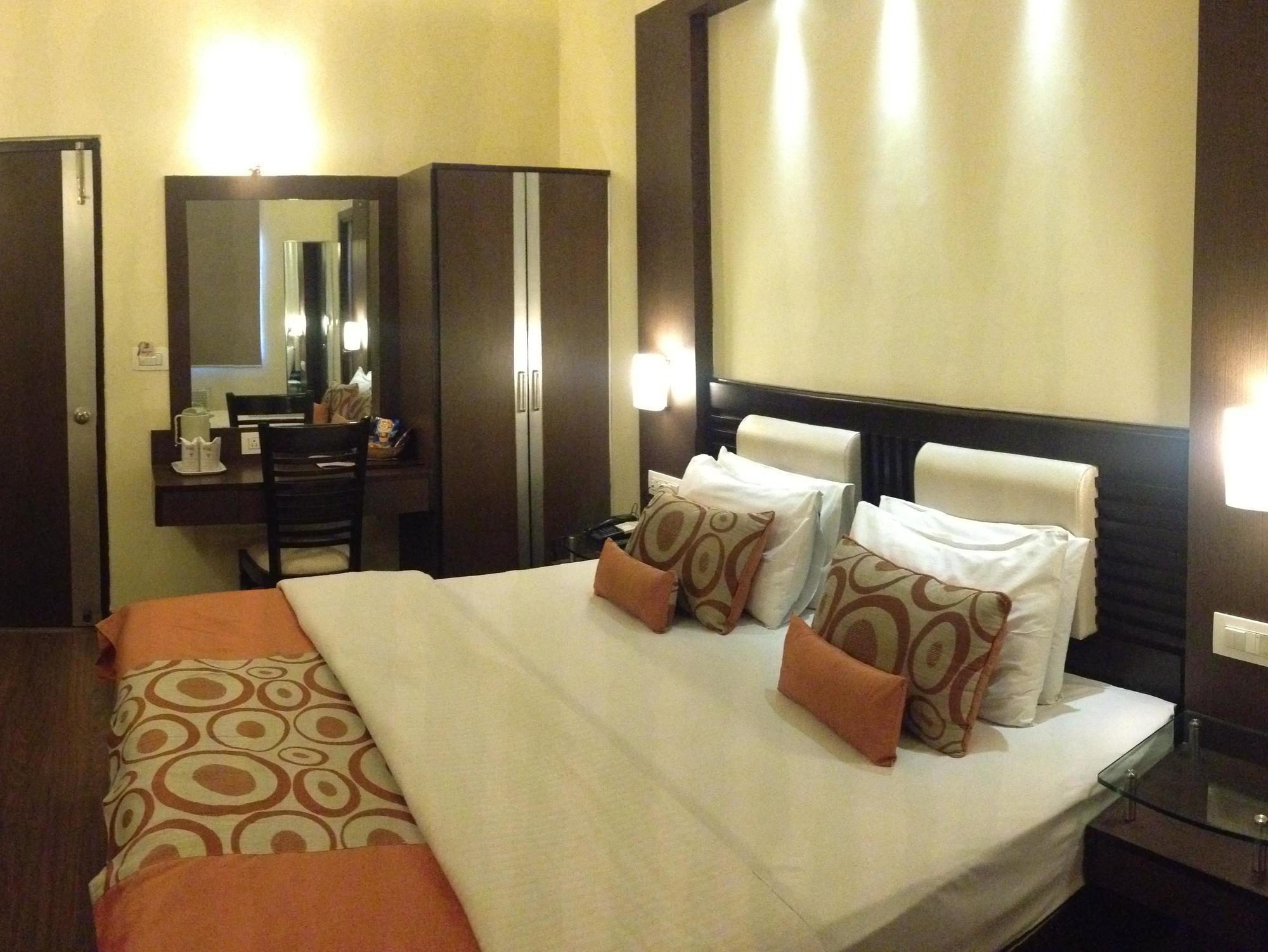 Hotel Shiva Residency Dehradun Exterior foto